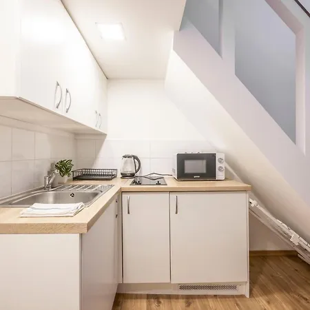 Deluxe Charming Downtown In Dob St'