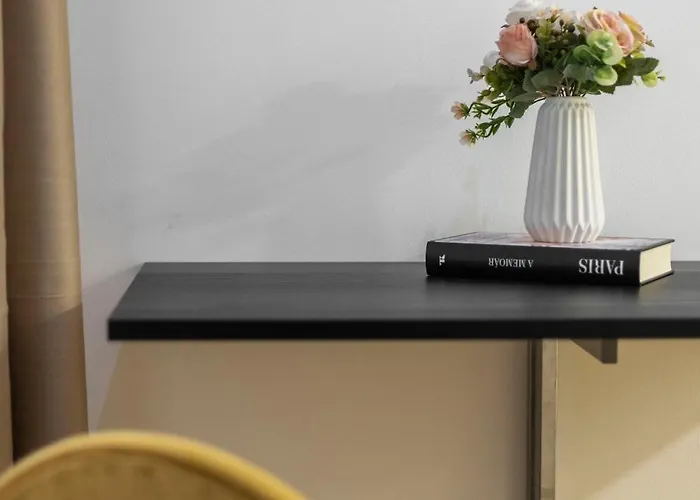 Deluxe Charming Downtown In Dob St' Apartament Budapesta