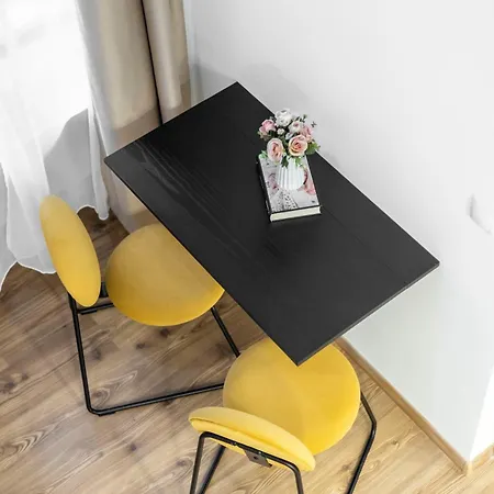 Deluxe Charming Downtown In Dob St' *