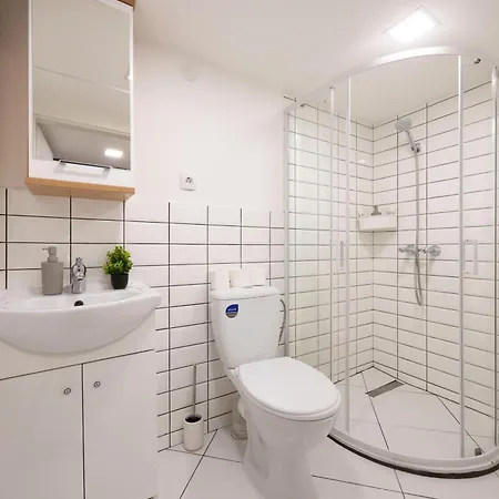 Deluxe Charming Downtown In Dob St' * Budapest