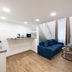 Deluxe Charming Downtown In Dob St' * Budapesta