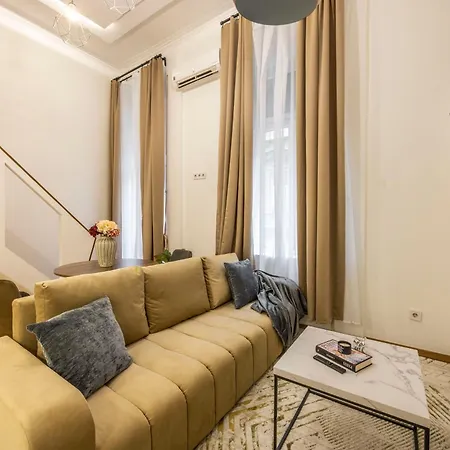Deluxe Charming Downtown In Dob St' * Budapesta